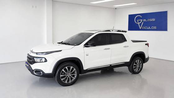 FIAT TORO 2.0 16V TURBO DIESEL FREEDOM 4WD AT9 FIAT TORO 2.0 16V TURBO DIESEL FREEDOM 4WD AT9
